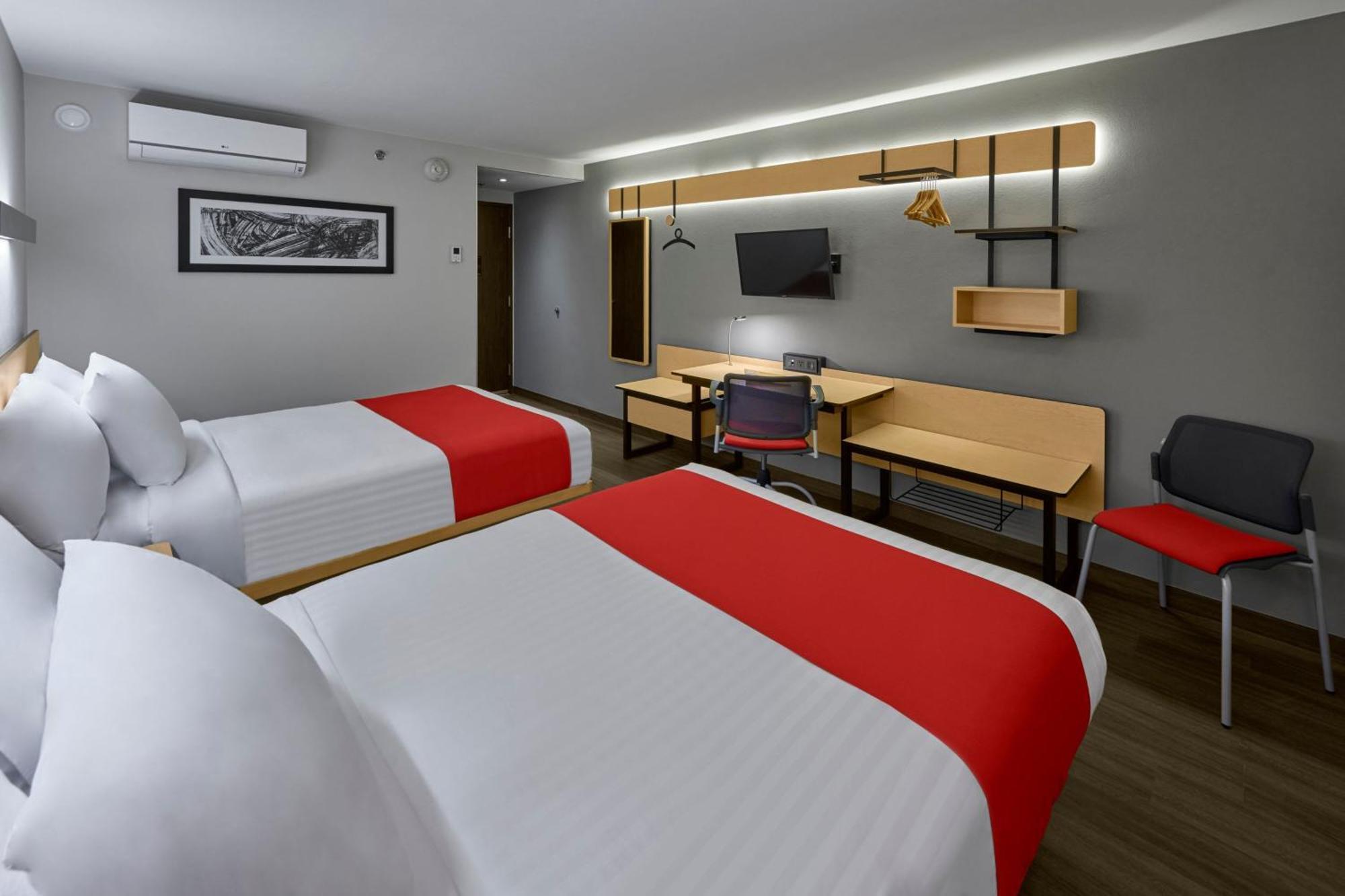 City Express By Marriott Tampico Altamira Miramar  Bagian luar foto