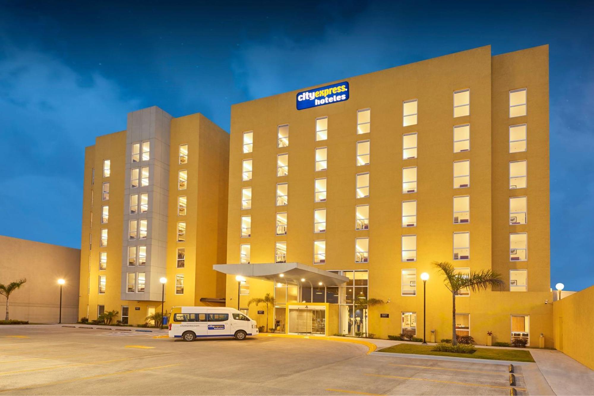 City Express By Marriott Tampico Altamira Miramar  Bagian luar foto