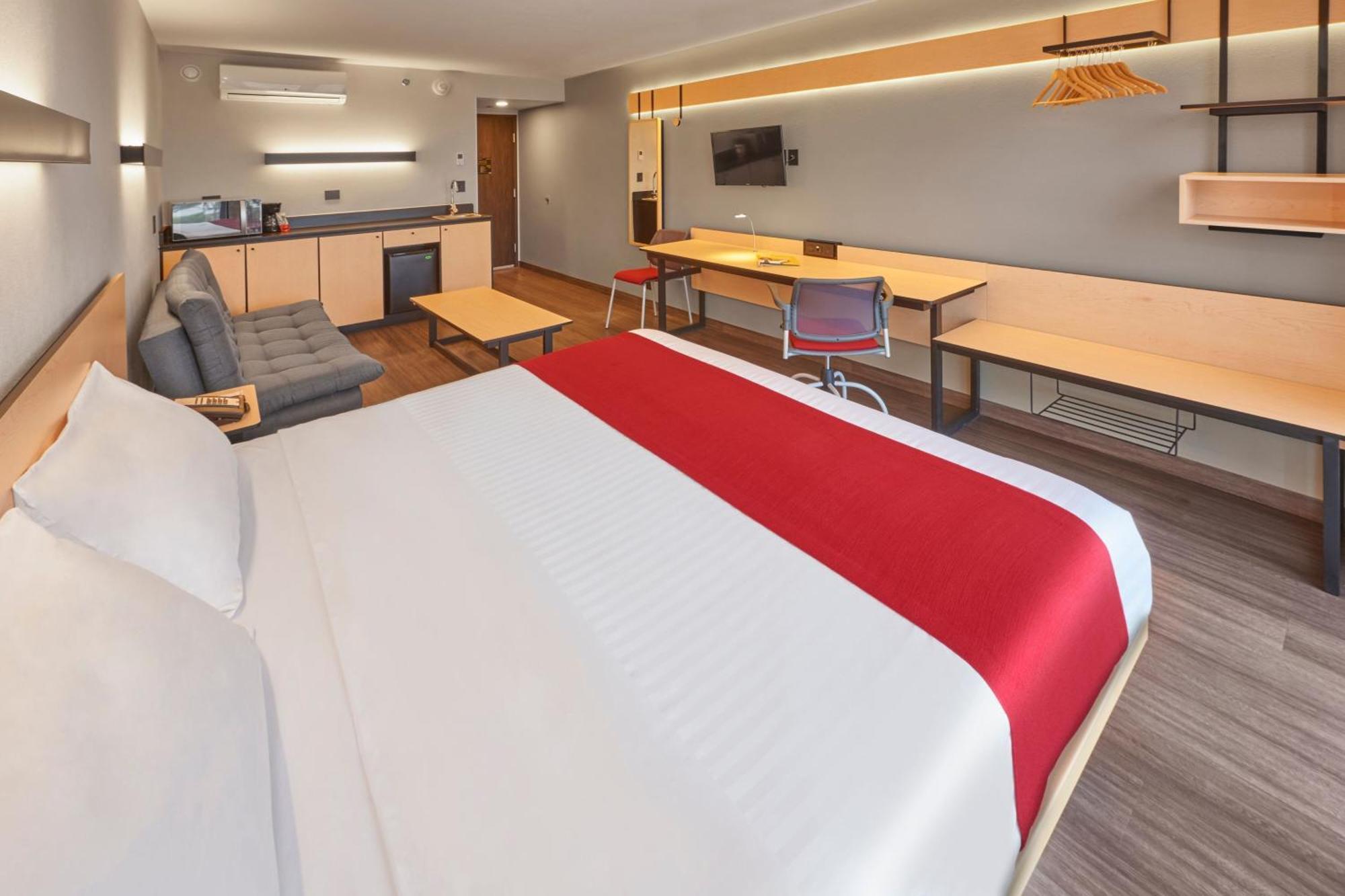 City Express By Marriott Tampico Altamira Miramar  Bagian luar foto