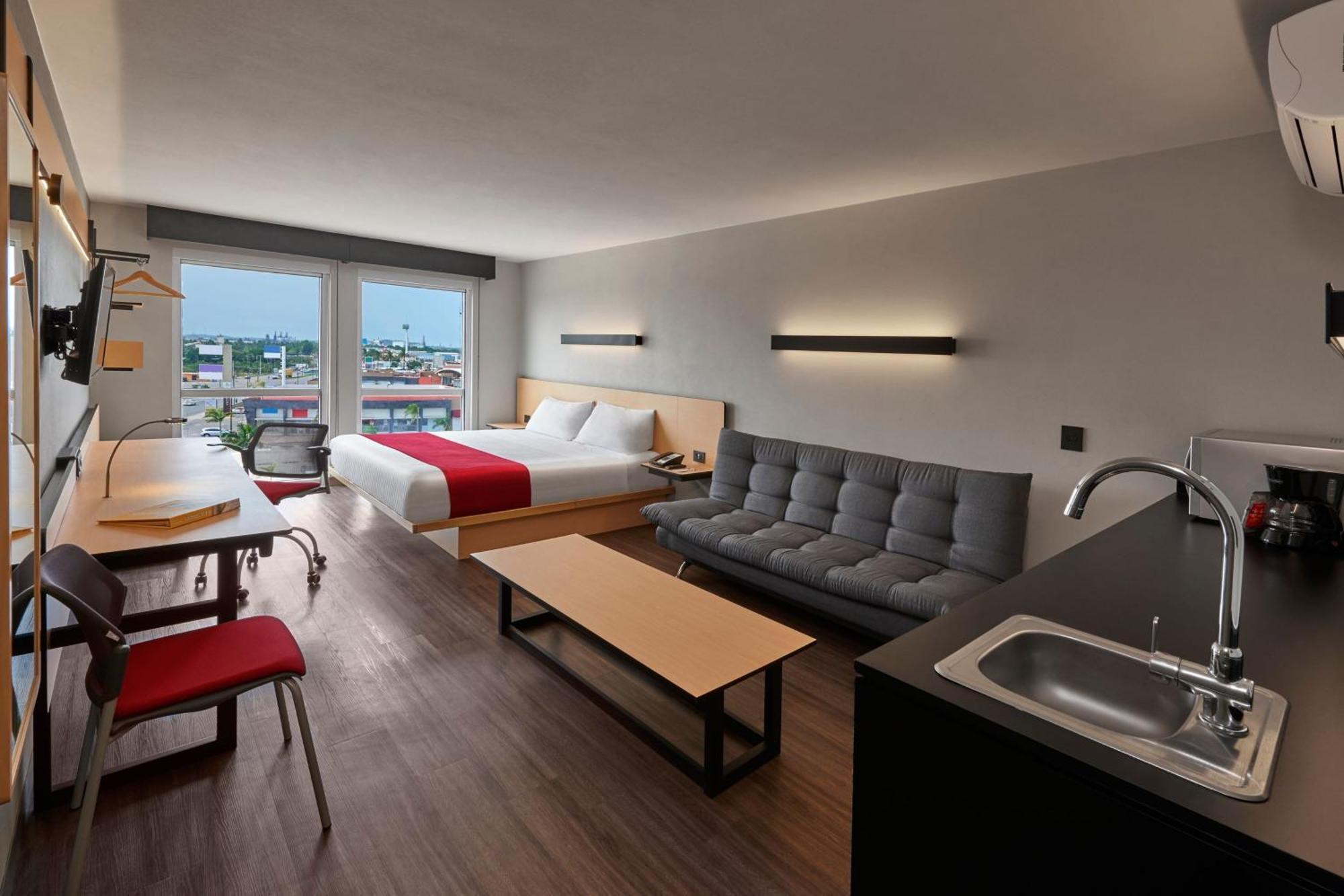 City Express By Marriott Tampico Altamira Miramar  Bagian luar foto